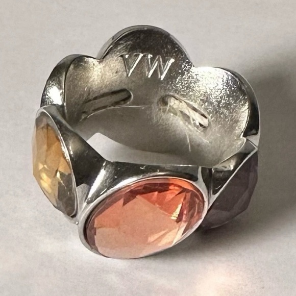 Absolutely Stunning RARE Vera Wang Silver toned Ring With Gemstones Signed Desc* - Picture 7 of 12